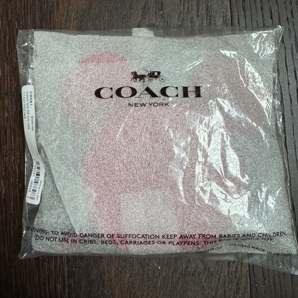 COACH X Disney Mickey Mouse Ears Red Leather Limited Edition Coin Purse - Picture 6 of 9